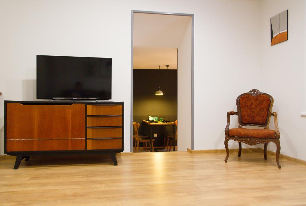Apartment In The Center Of Odessa Exterior foto