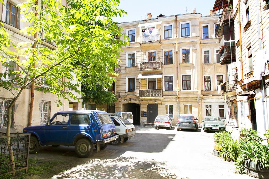 Apartment In The Center Of Odessa Exterior foto